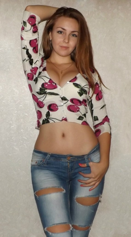 Милана, 28