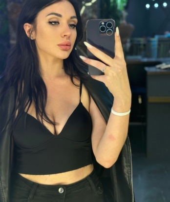 Ларишенька, 23